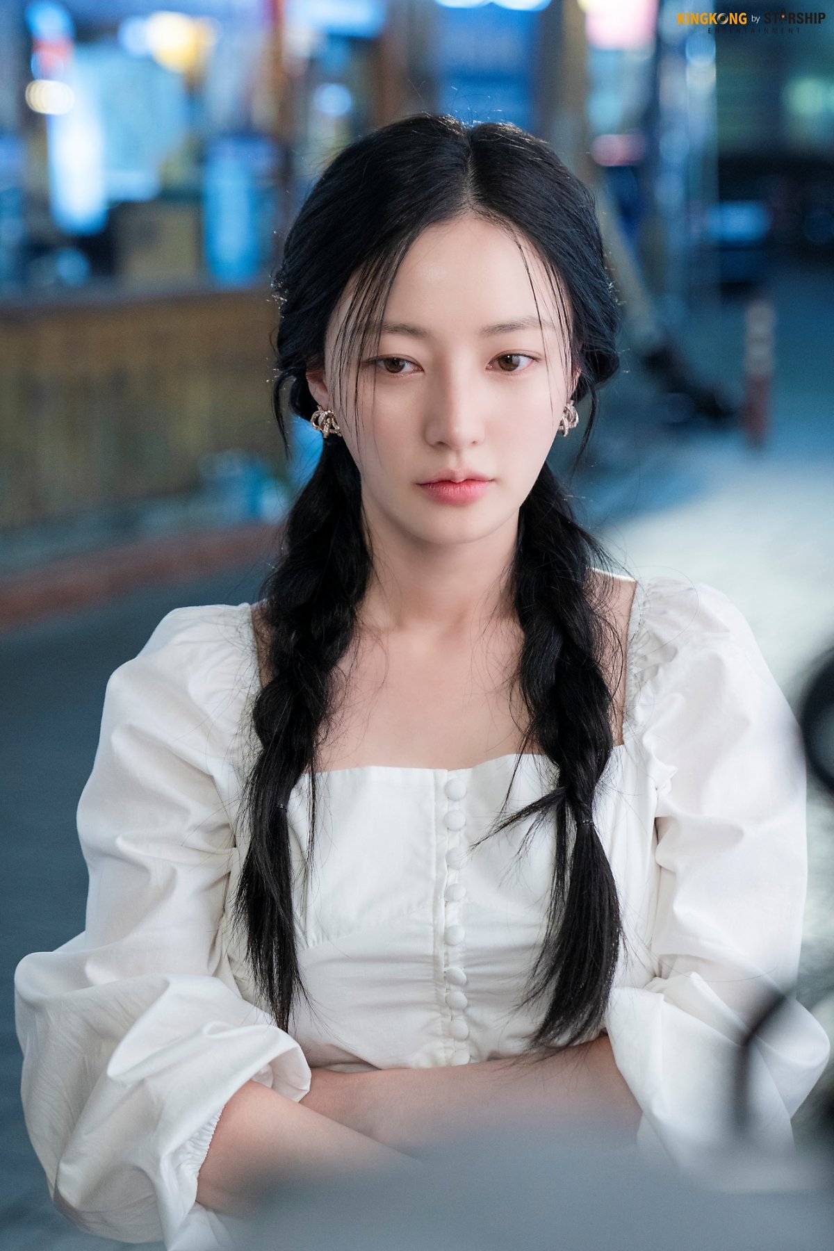 Tham khảo 4 kiểu cột tóc siêu sang từ phim Hàn