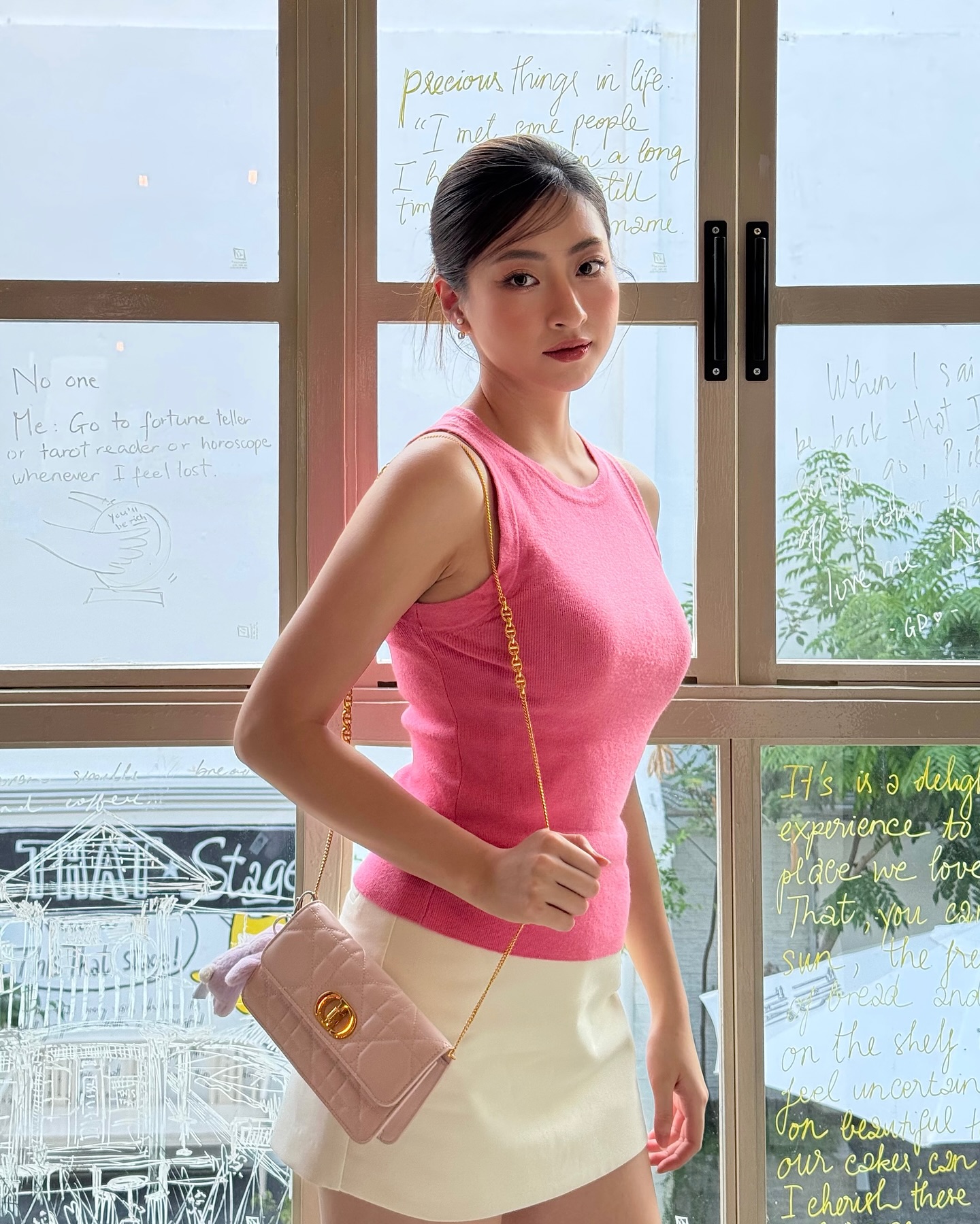 2 mỹ nhân Việt có street style đẹp nhất hiện tại