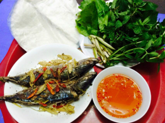 Cá nục hấp món ngon khó cưỡng ở Đà Nẵng